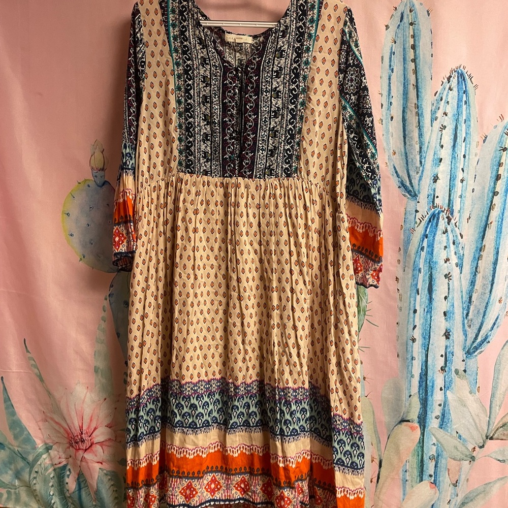 Fun Patterned Dress !